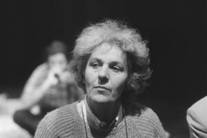 1600px persconferentie ariane mnouchkine regisseur van theatre du soleil in tropenmu bestanddeelnr 933 6798
